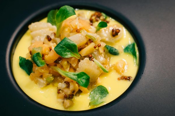 What are the essential elements for a modern UK home office?